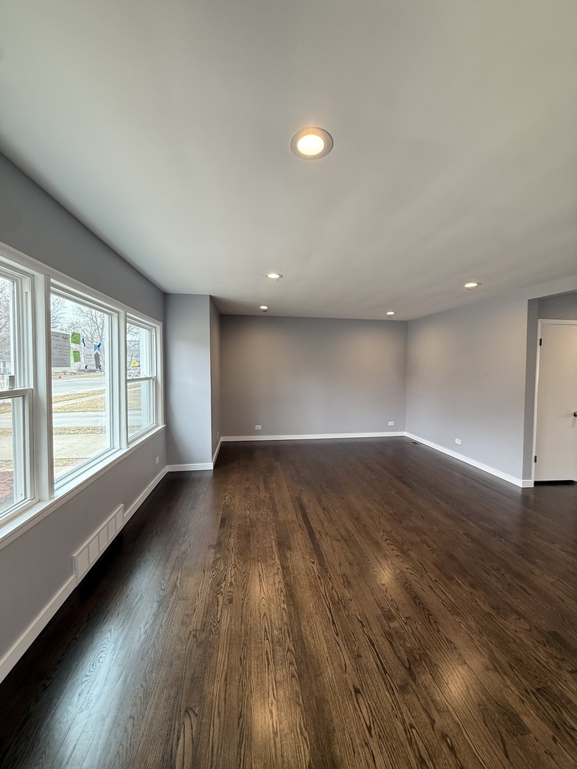 18227 Center Avenue, Homewood, IL 60430