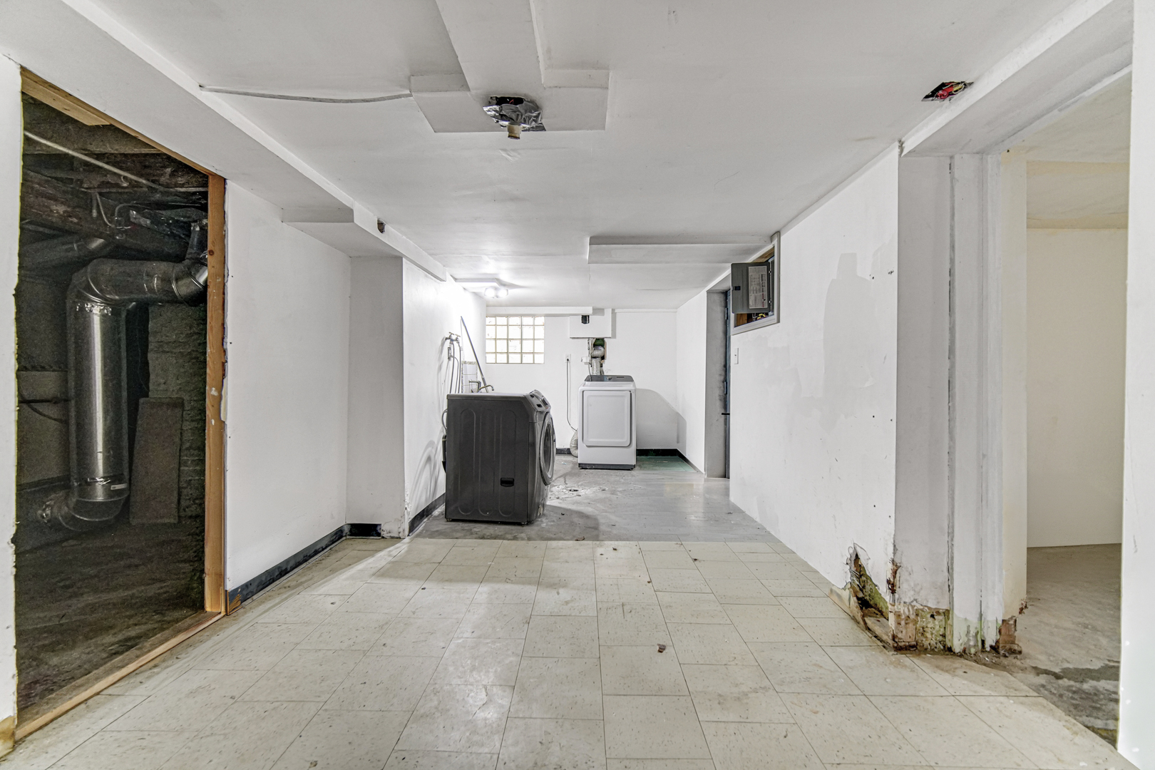 11239 S Longwood Drive, Chicago, IL 60643