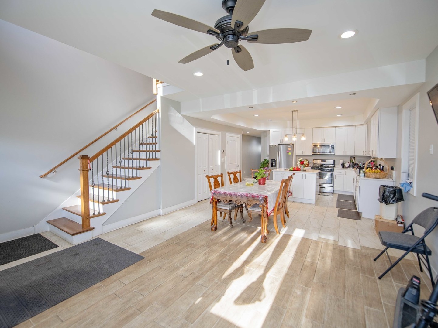 105 N 12th Avenue, Melrose Park, IL 60160