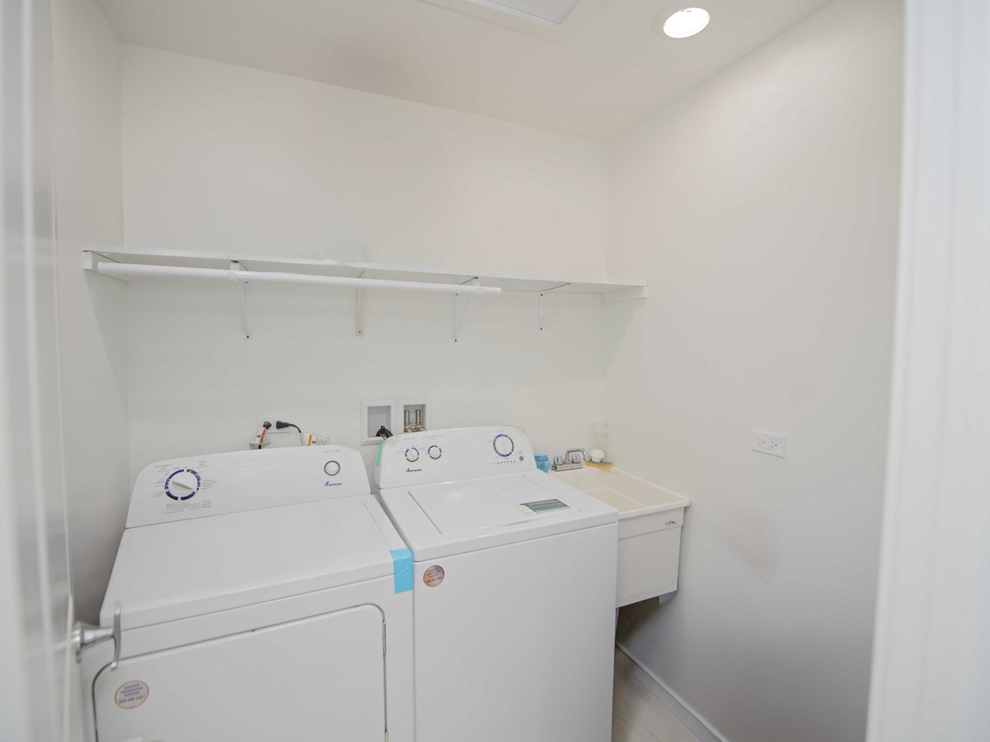 105 N 12th Avenue, Melrose Park, IL 60160