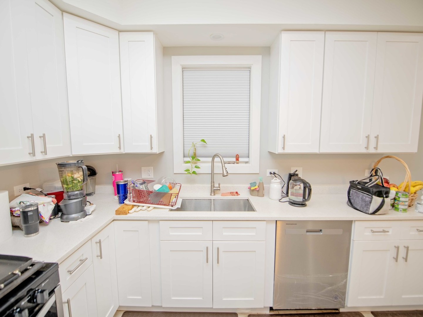 105 N 12th Avenue, Melrose Park, IL 60160