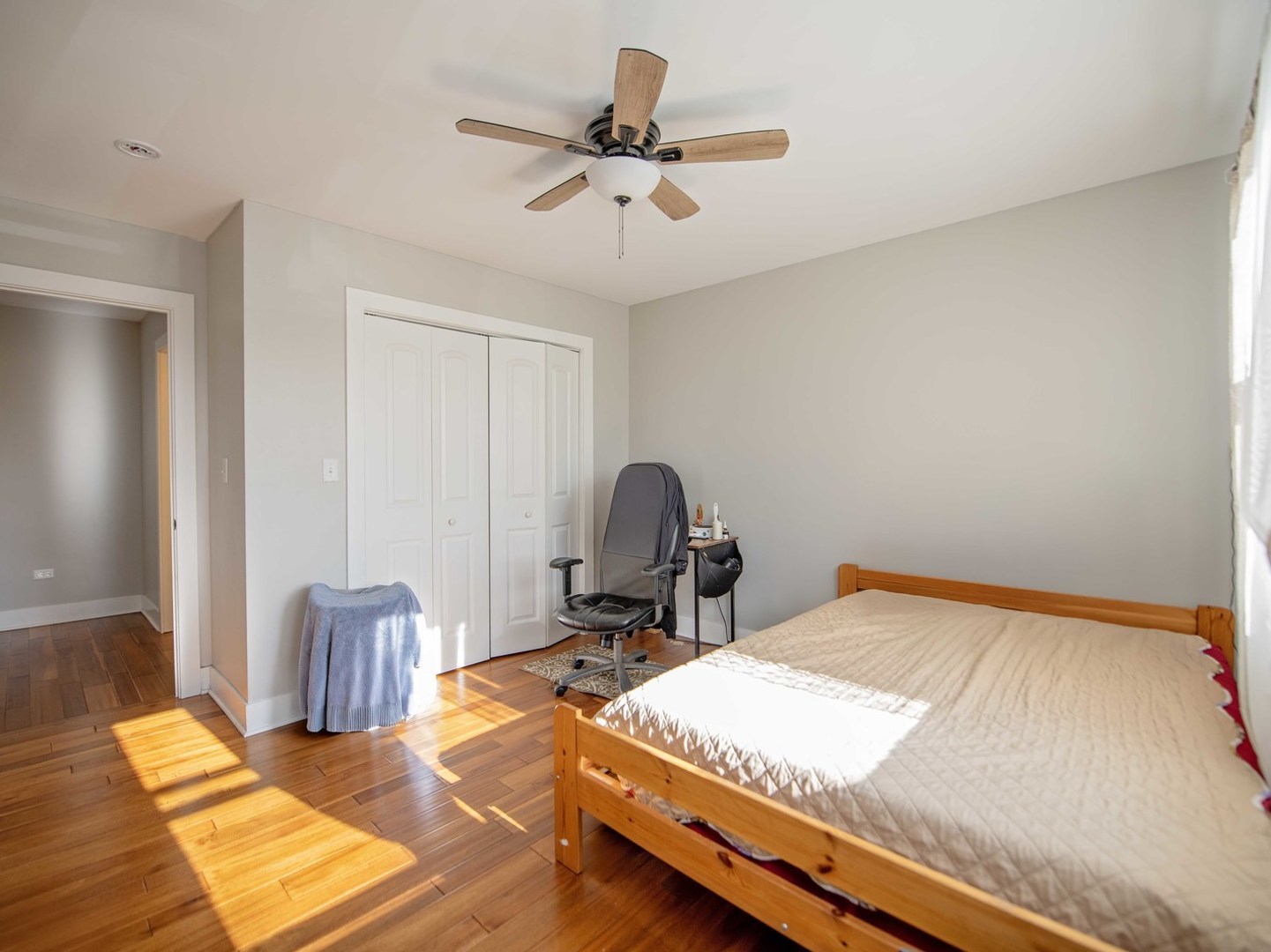 105 N 12th Avenue, Melrose Park, IL 60160