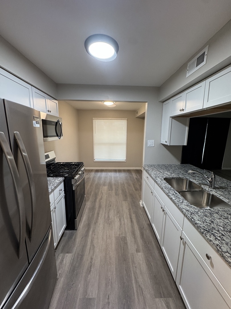 9835 S Harlem Avenue #T, Chicago Ridge, IL 60415