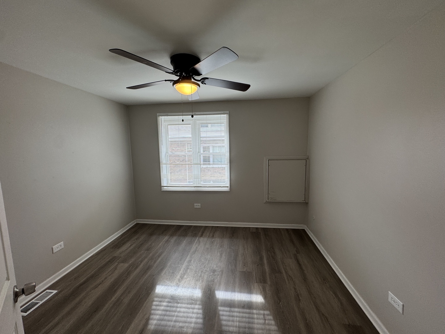 9835 S Harlem Avenue #T, Chicago Ridge, IL 60415