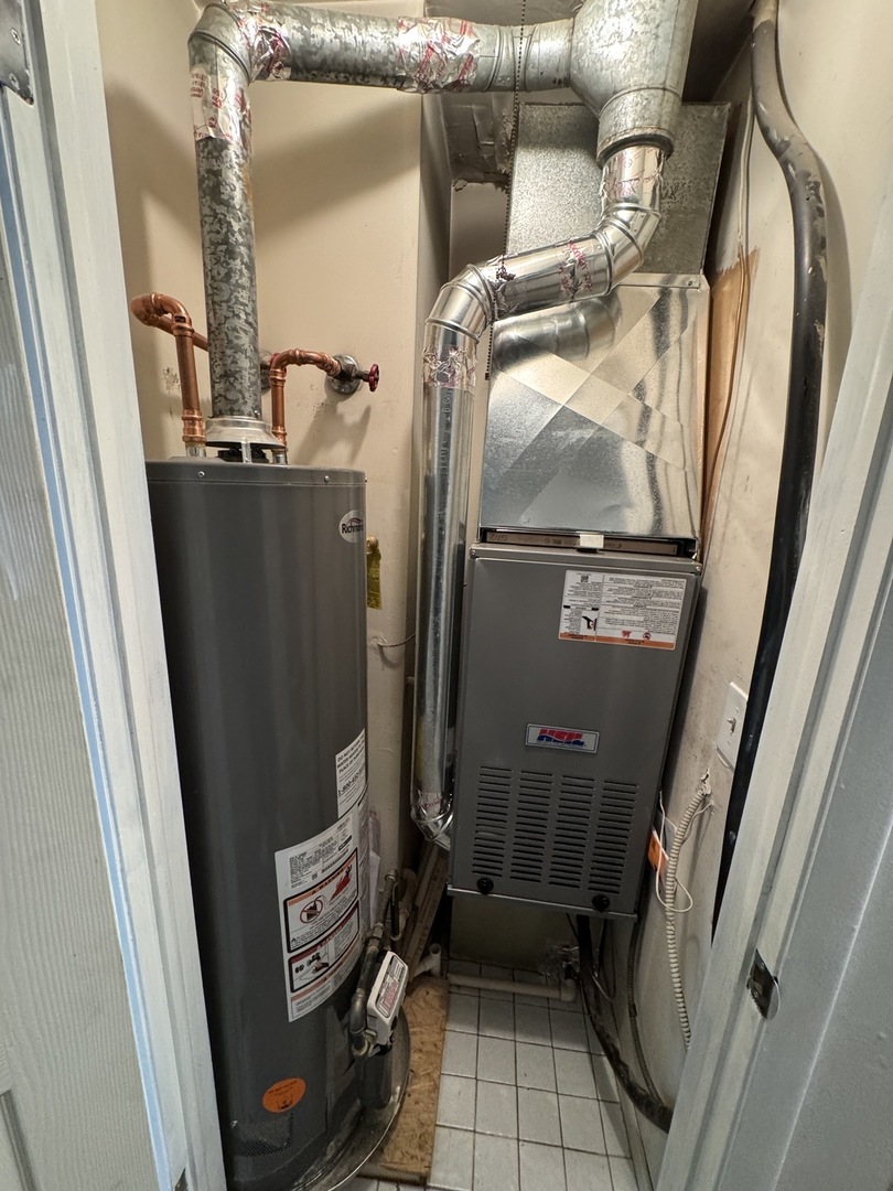 9835 S Harlem Avenue #T, Chicago Ridge, IL 60415