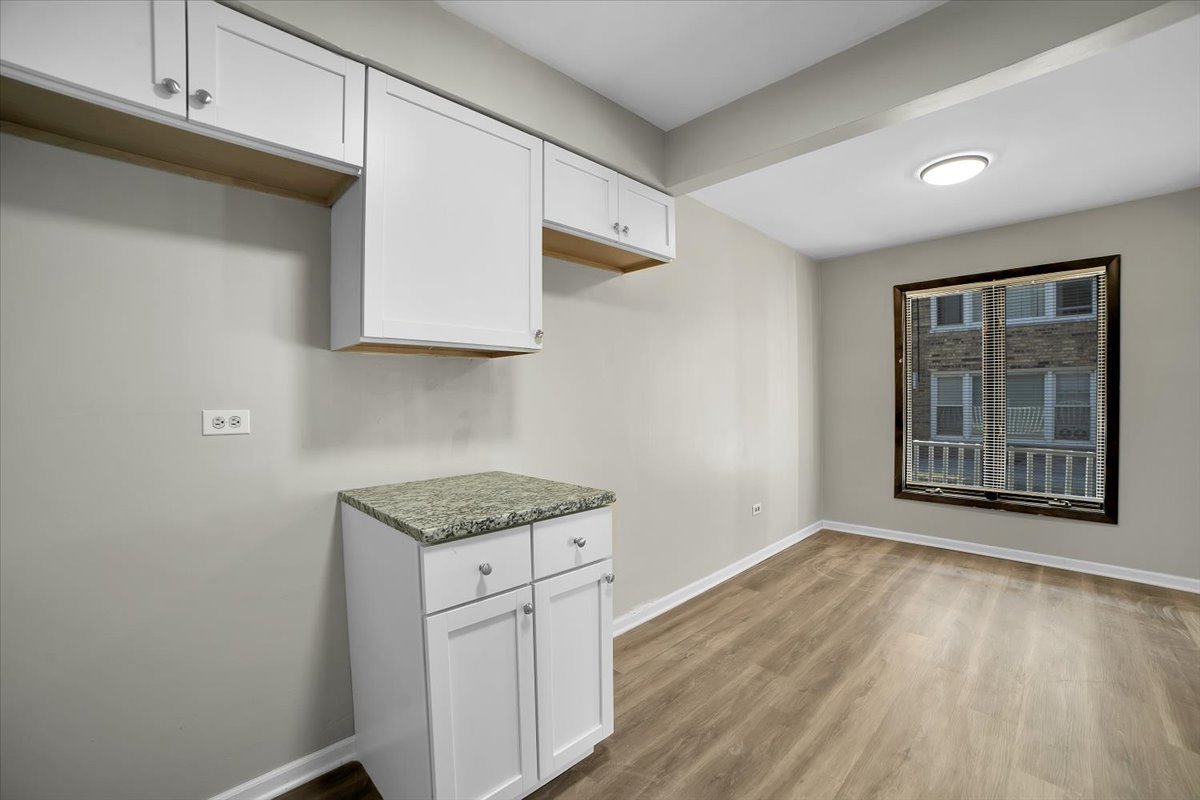 9835 S Harlem Avenue #T, Chicago Ridge, IL 60415