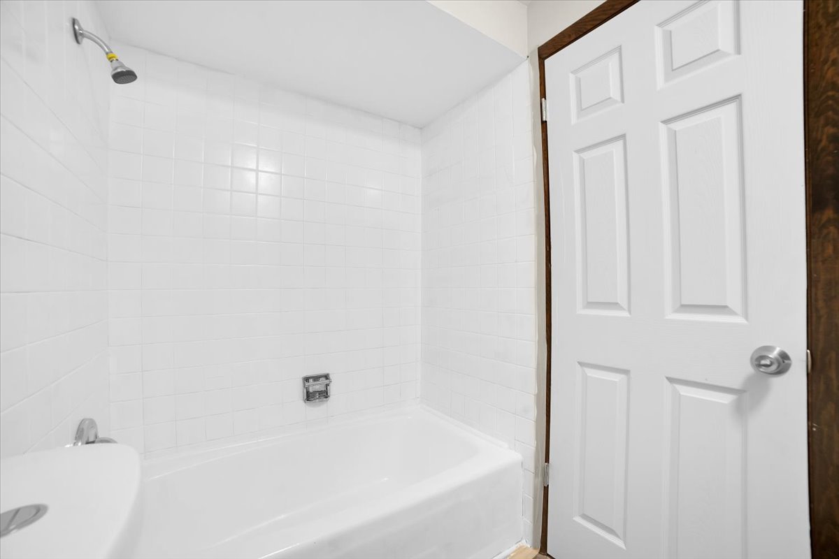 9835 S Harlem Avenue #T, Chicago Ridge, IL 60415