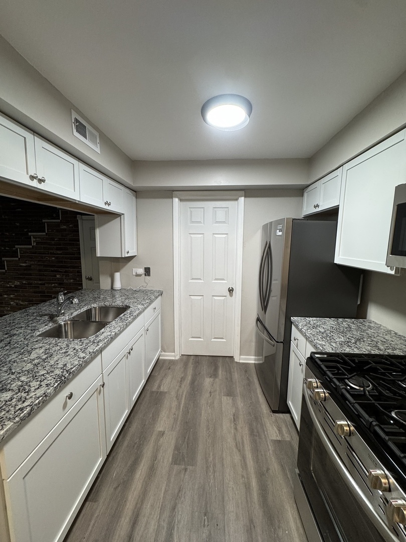 9835 S Harlem Avenue #T, Chicago Ridge, IL 60415