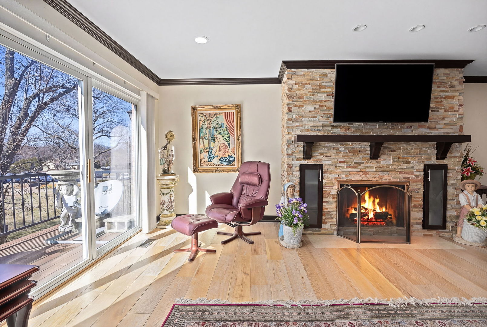 140 Carriage Way Drive #C218, Burr Ridge, IL 60527