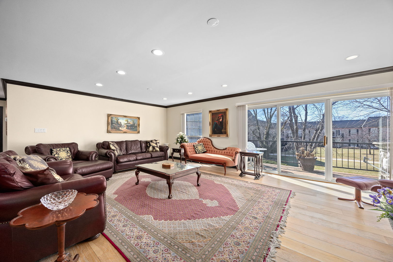 140 Carriage Way Drive #C218, Burr Ridge, IL 60527