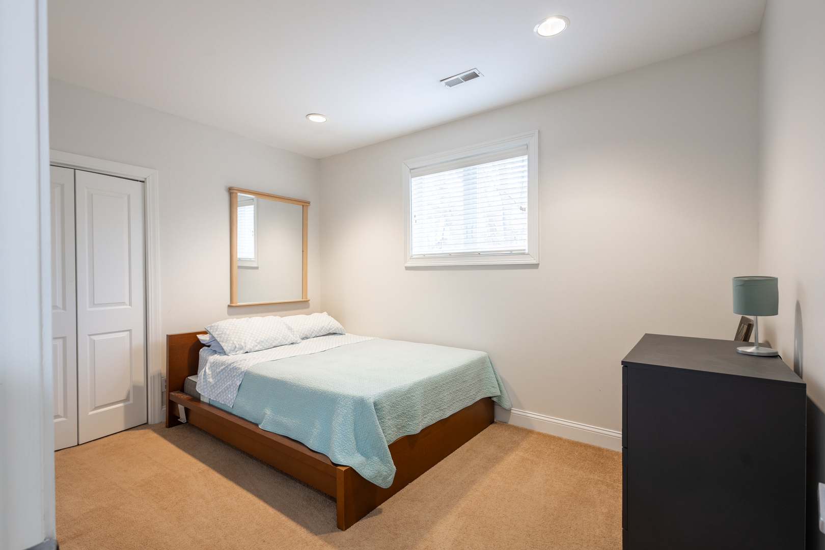 6441 Blackhawk Trail, Indian Head Park, IL 60525