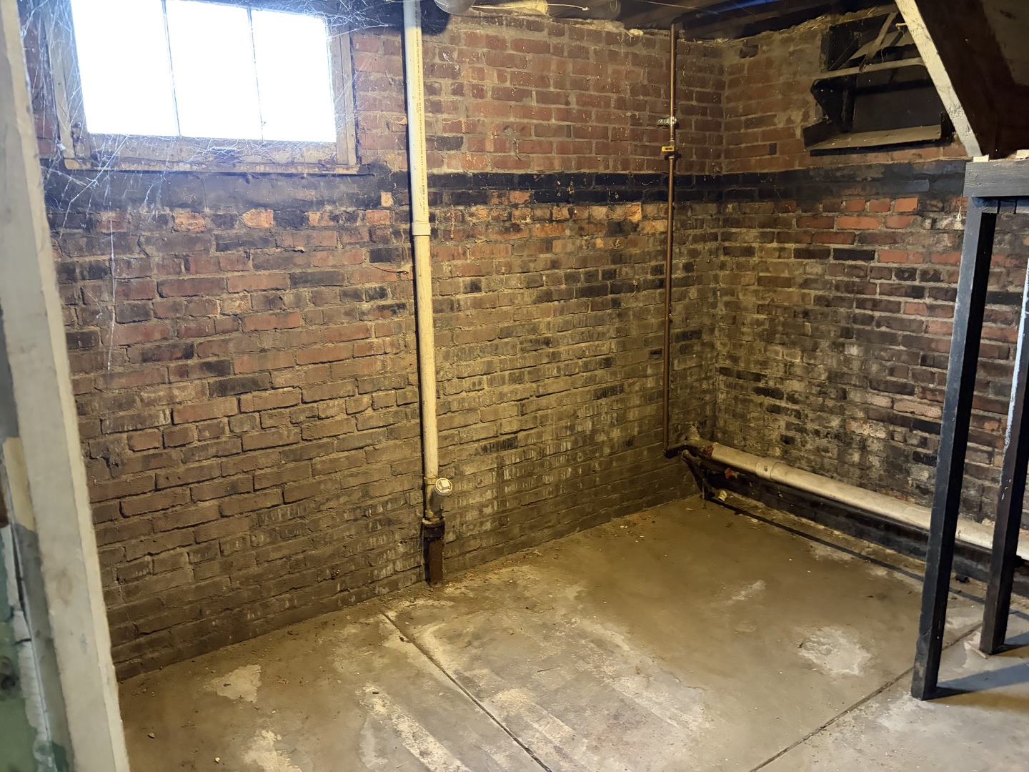 509 W Clay Street, Clinton, IL 61727