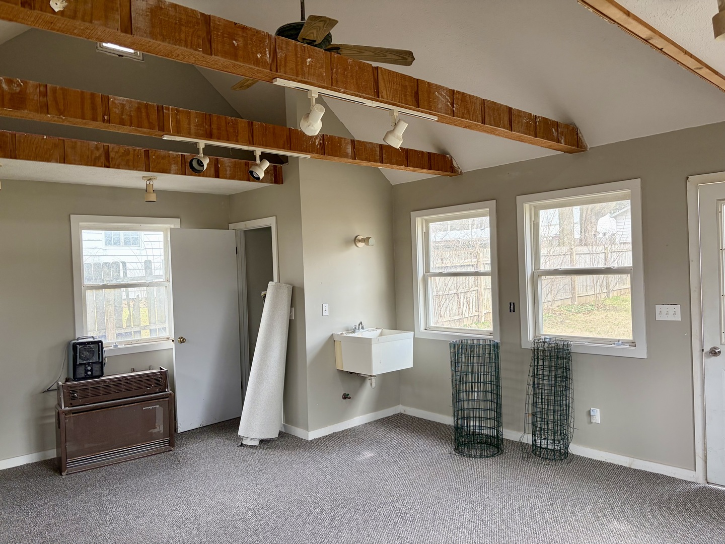 509 W Clay Street, Clinton, IL 61727