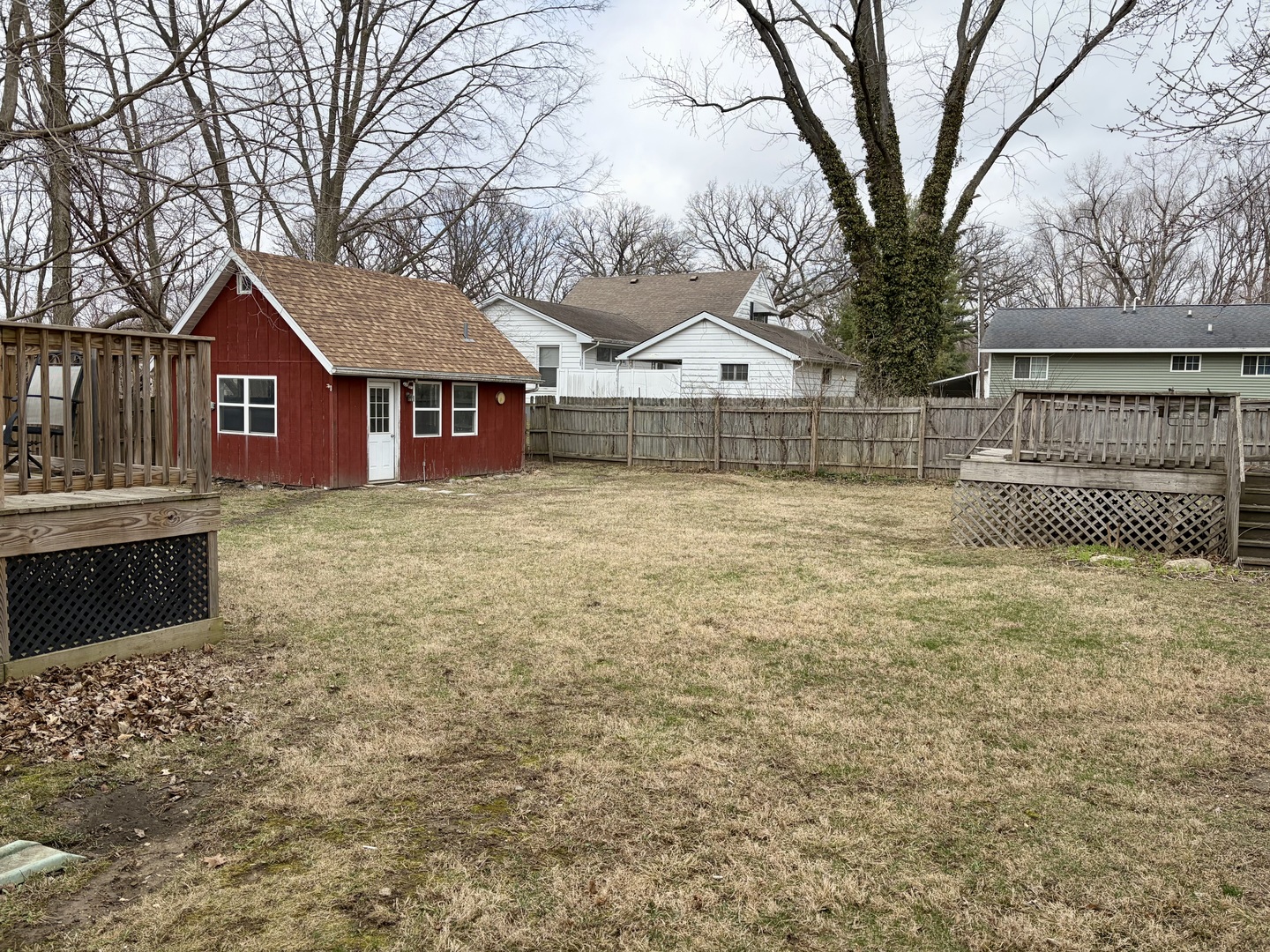 509 W Clay Street, Clinton, IL 61727