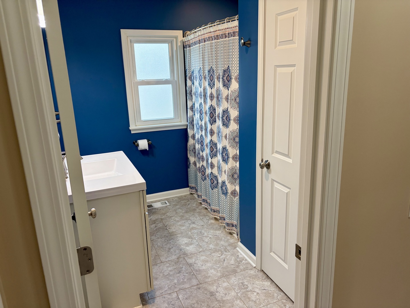 509 W Clay Street, Clinton, IL 61727