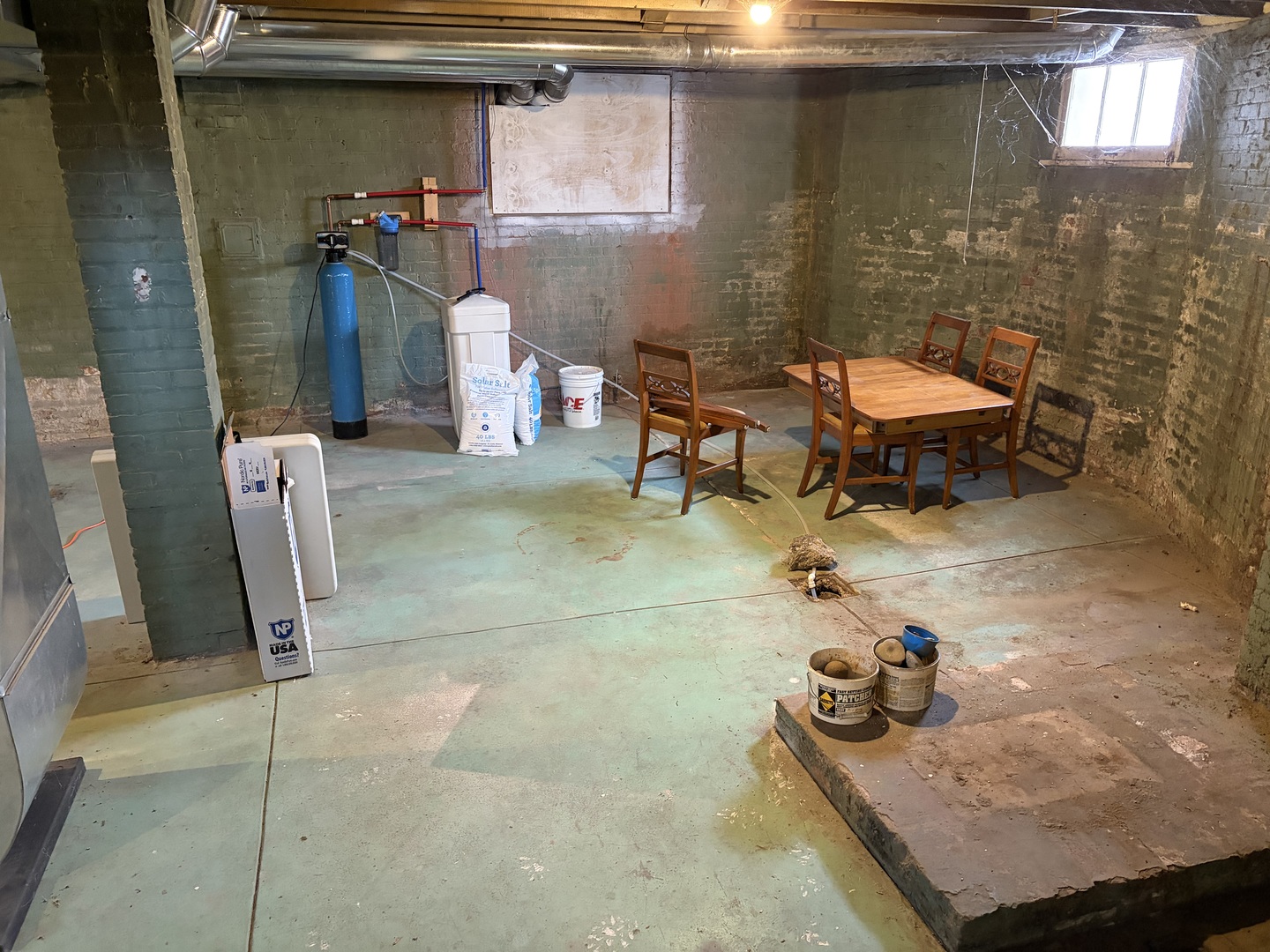 509 W Clay Street, Clinton, IL 61727