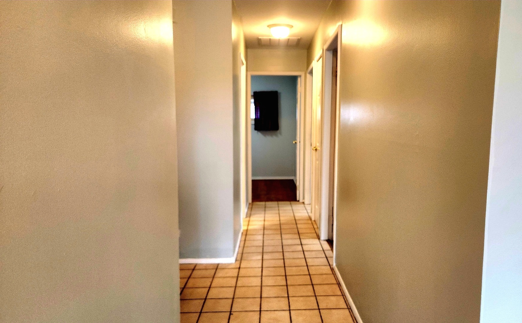 17322 Forestway Drive, East Hazel Crest, IL 60429