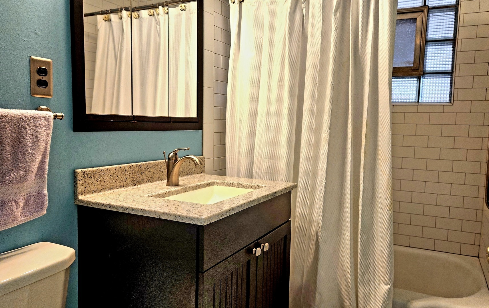 17322 Forestway Drive, East Hazel Crest, IL 60429