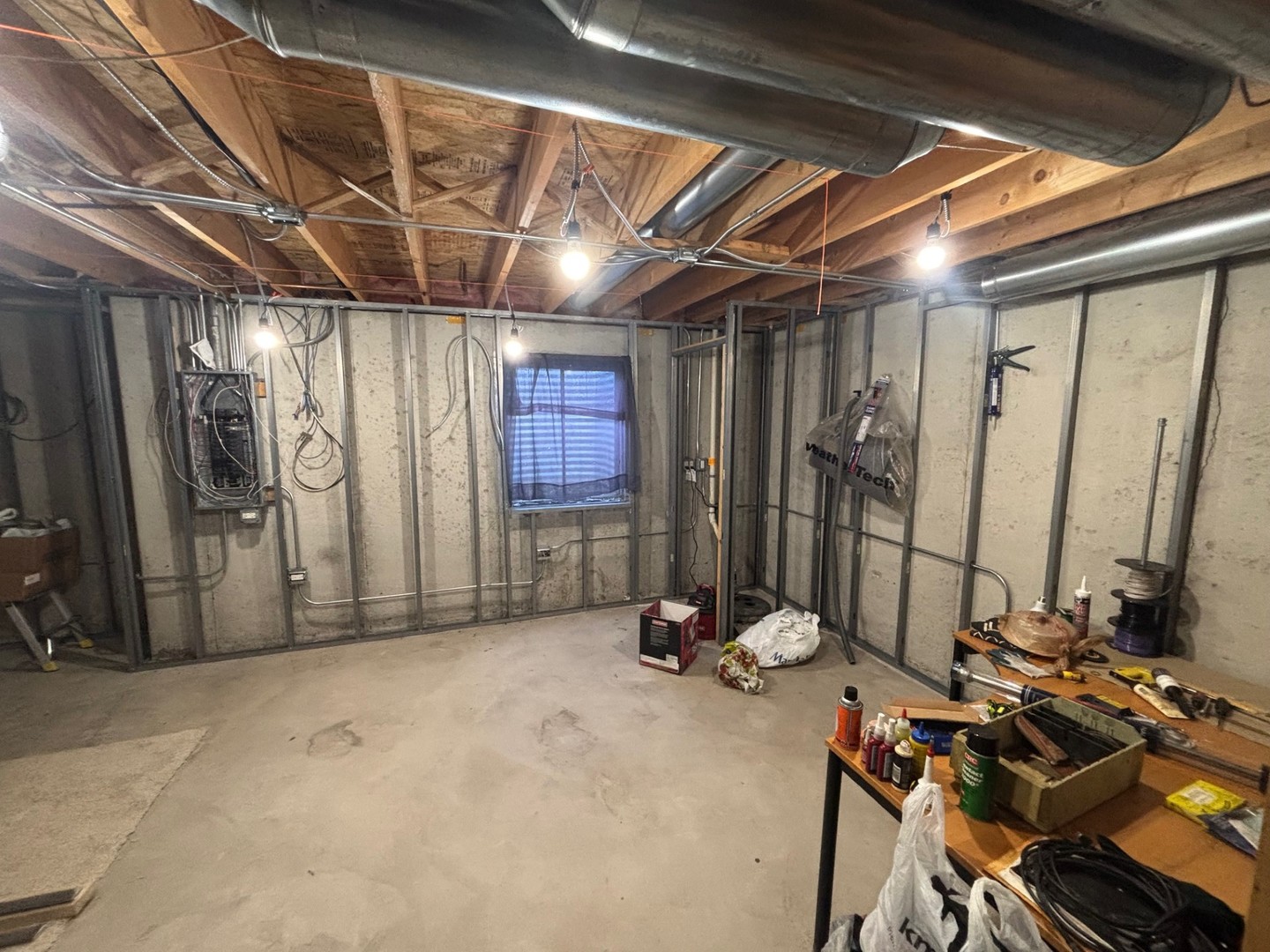 655 CHESTNUT Ridge, Minooka, IL 60447