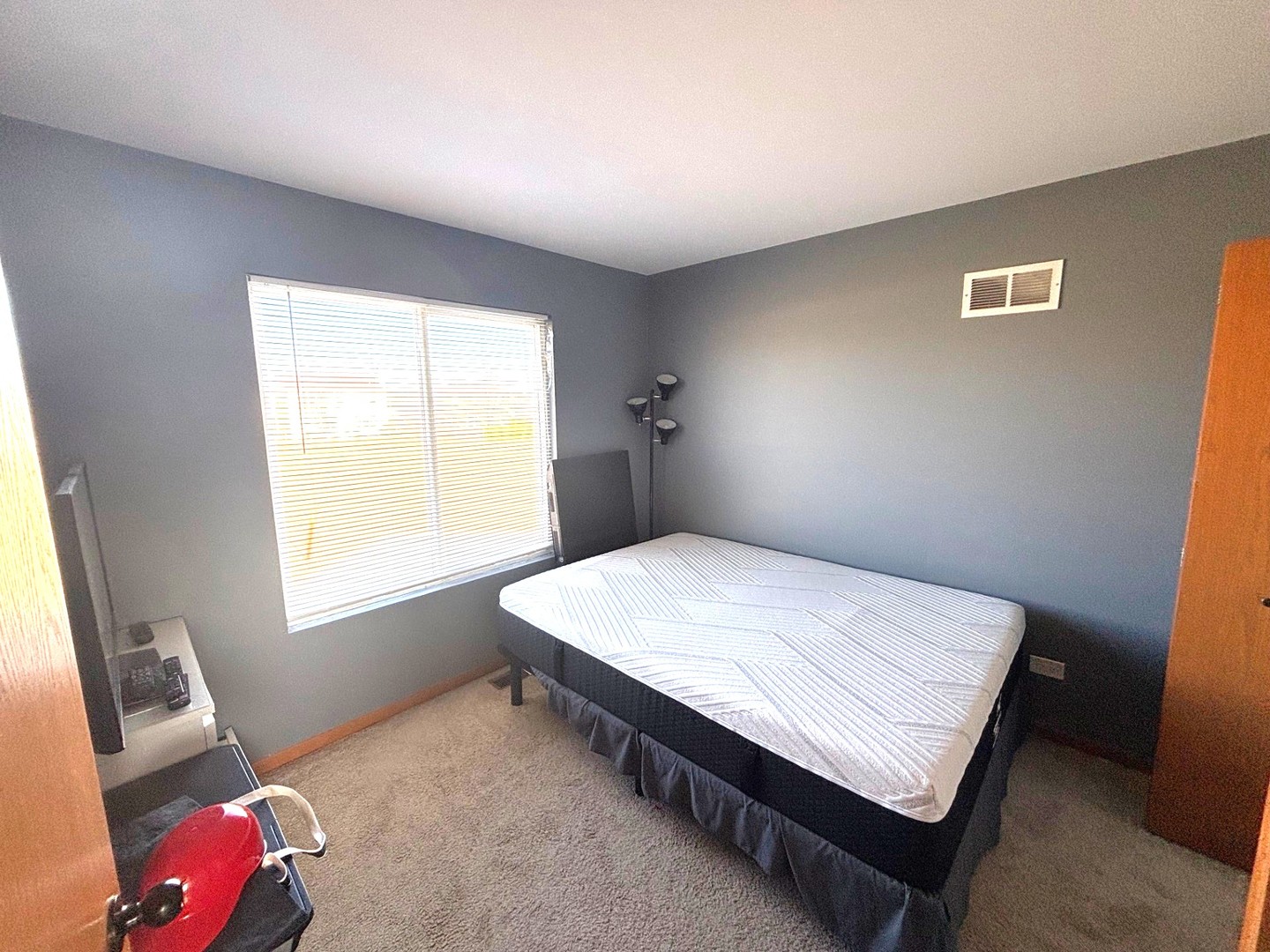 655 CHESTNUT Ridge, Minooka, IL 60447