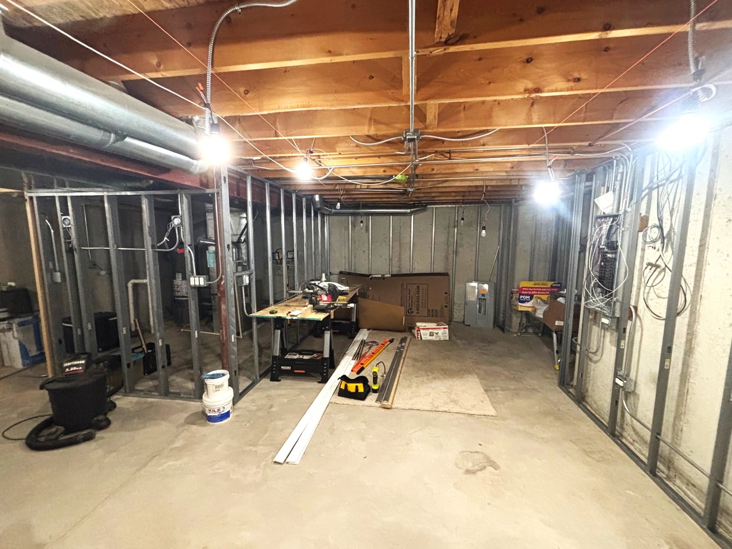 655 CHESTNUT Ridge, Minooka, IL 60447