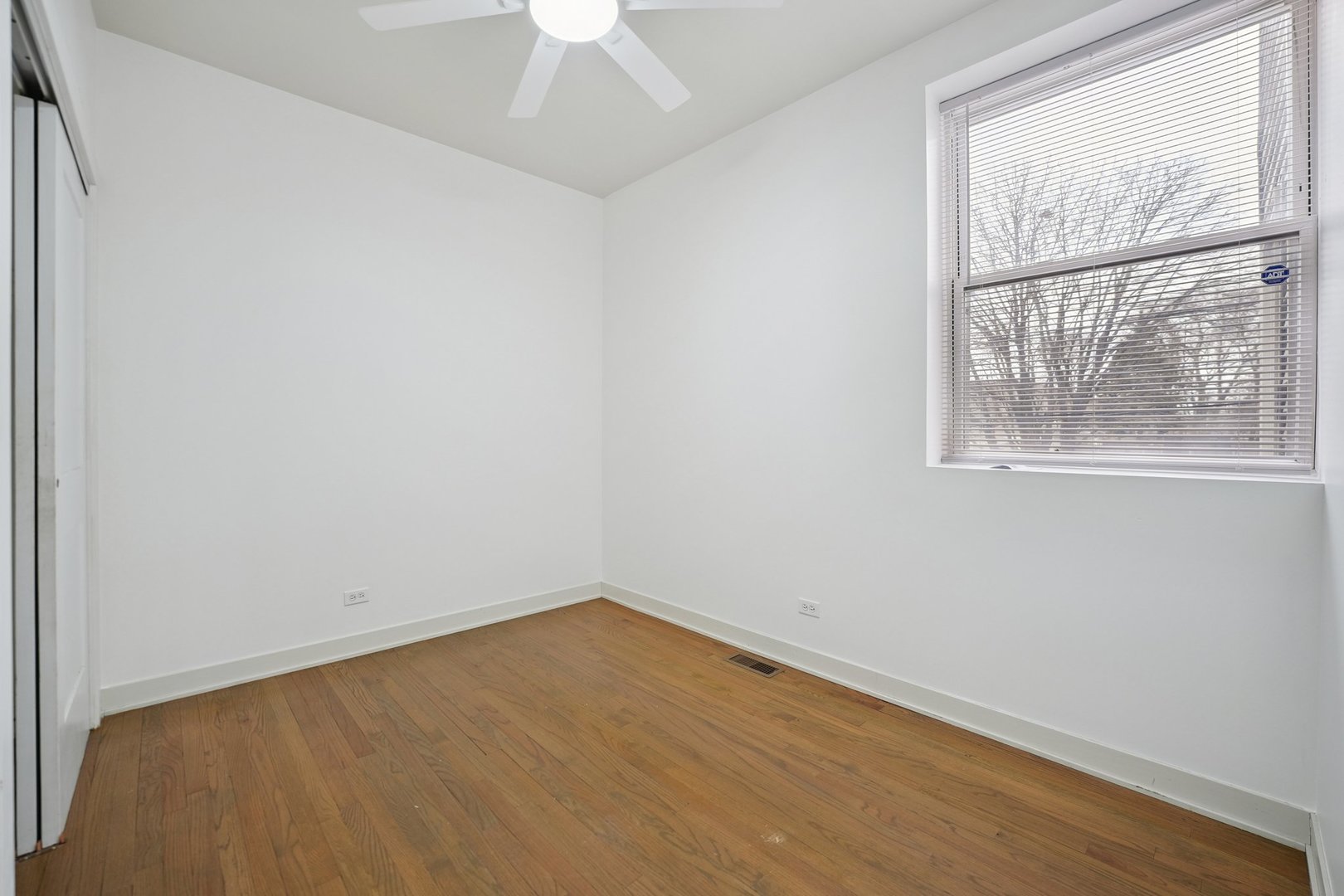 7138 S Prairie Avenue #1, Chicago, IL 60619