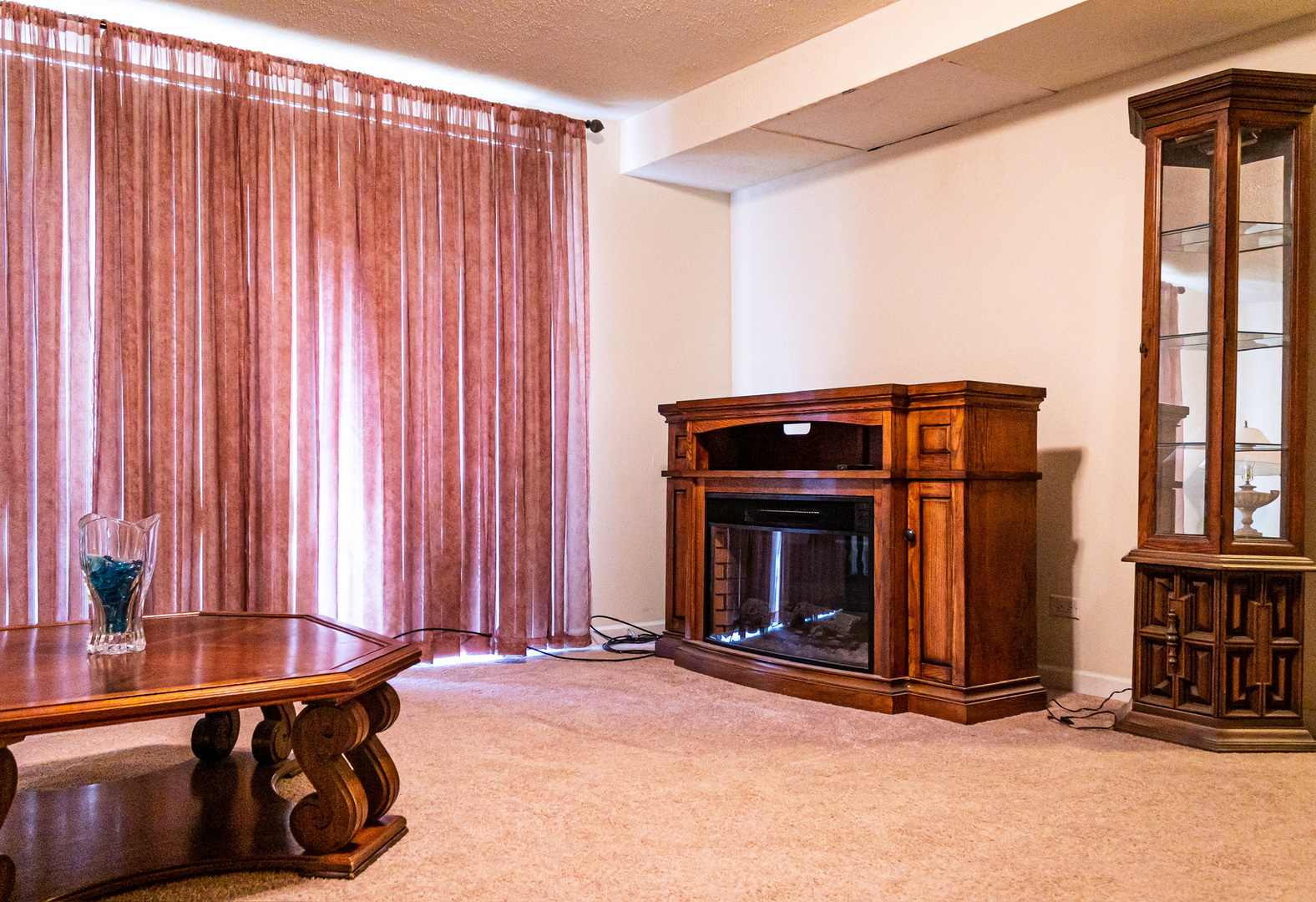 500 N Illinois Avenue, Glenwood, IL 60425