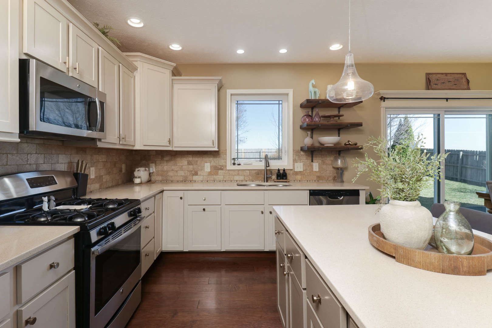 67 Dry Sage Circle, Bloomington, IL 61705