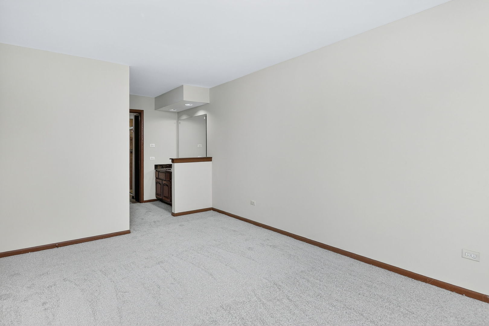 13911 Laramie Avenue #122, Crestwood, IL 60418