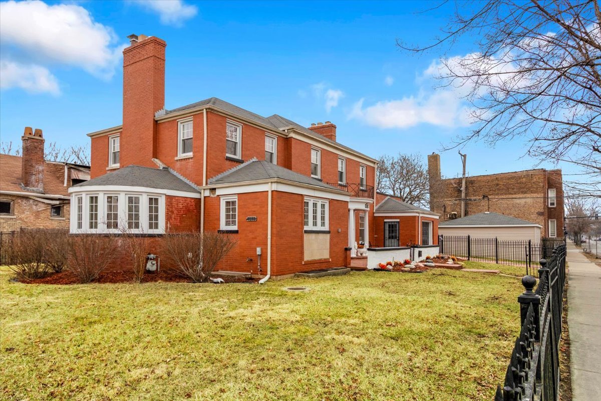 7545 S Carpenter Street, Chicago, IL 60620