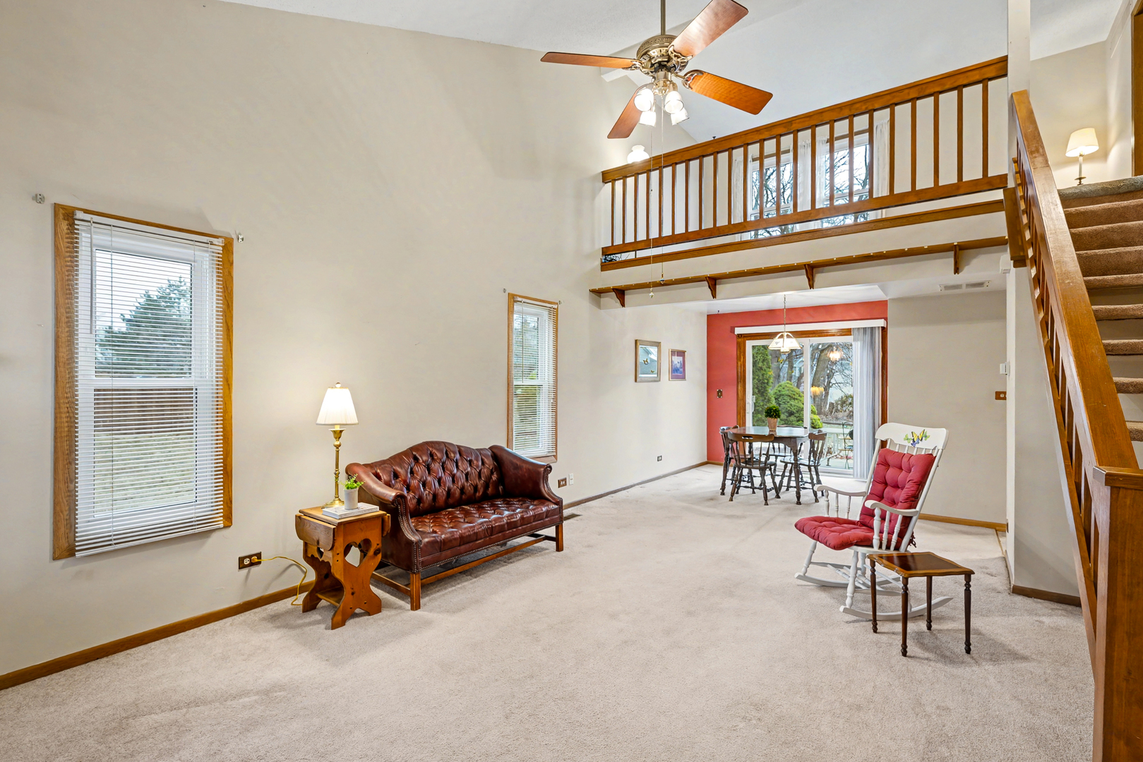 357 Cedar Court, Carol Stream, IL 60188