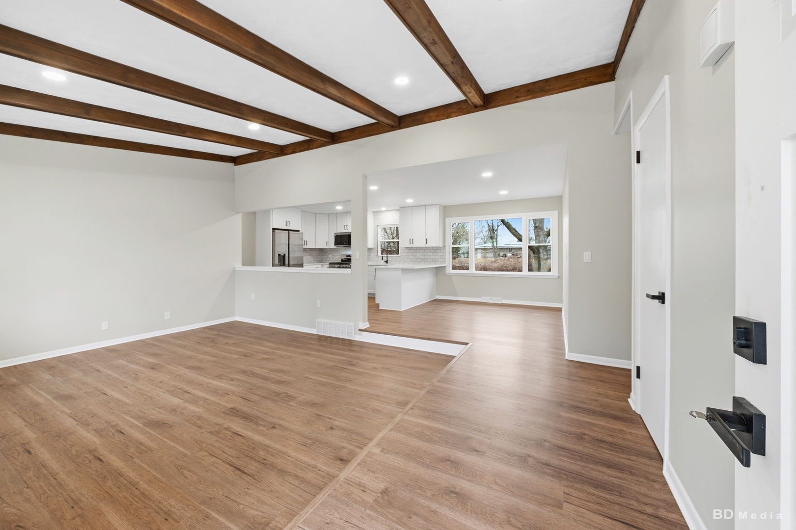 1018 Cassie Drive, Joliet, IL 60435