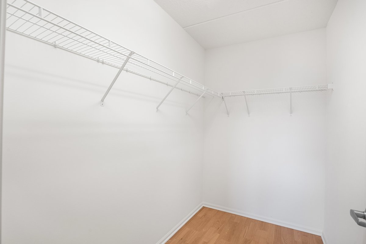 390 S Western Avenue #502, Des Plaines, IL 60016