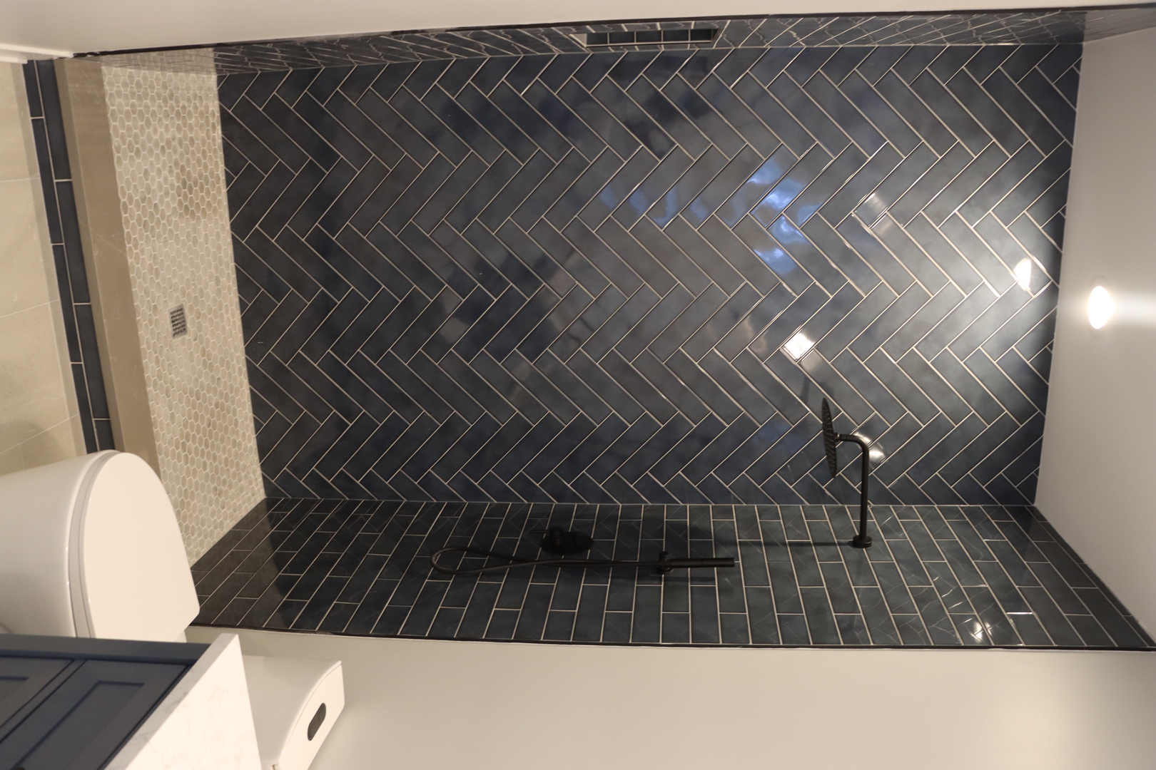 10009 S Beverly Avenue, Chicago, IL 60643