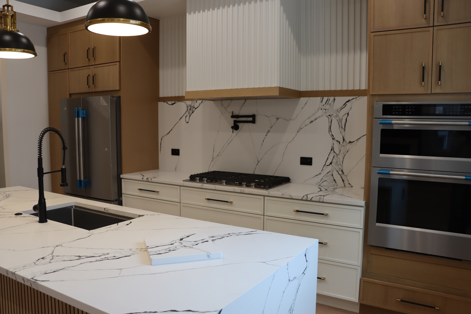 10009 S Beverly Avenue, Chicago, IL 60643