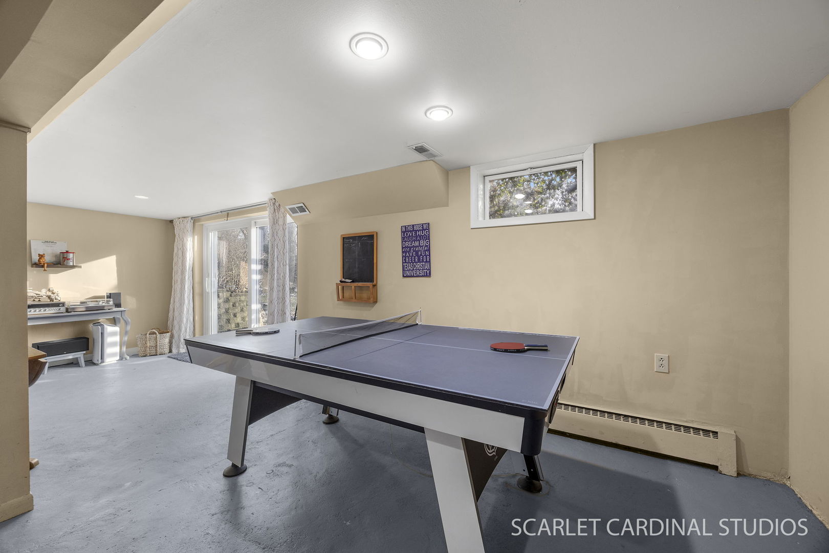 31 Roosevelt Street, St. Charles, IL 60174