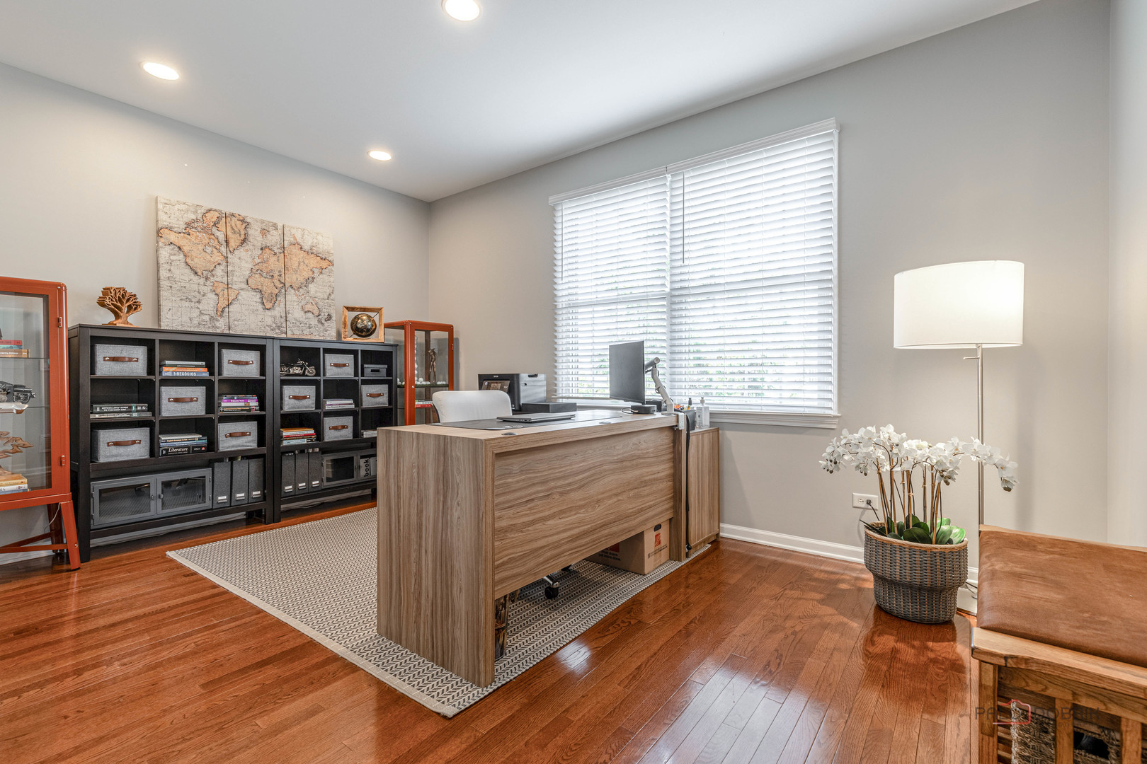 17 Tournament Drive, Hawthorn Woods, IL 60047