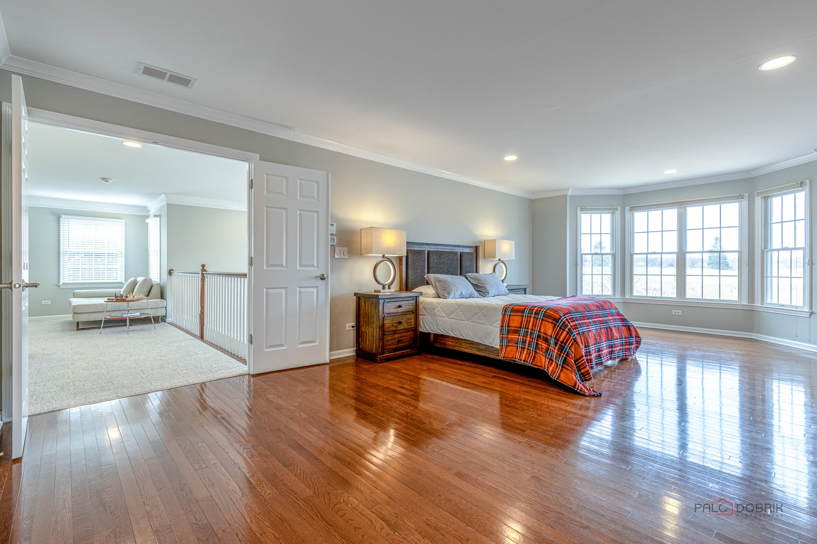 17 Tournament Drive, Hawthorn Woods, IL 60047