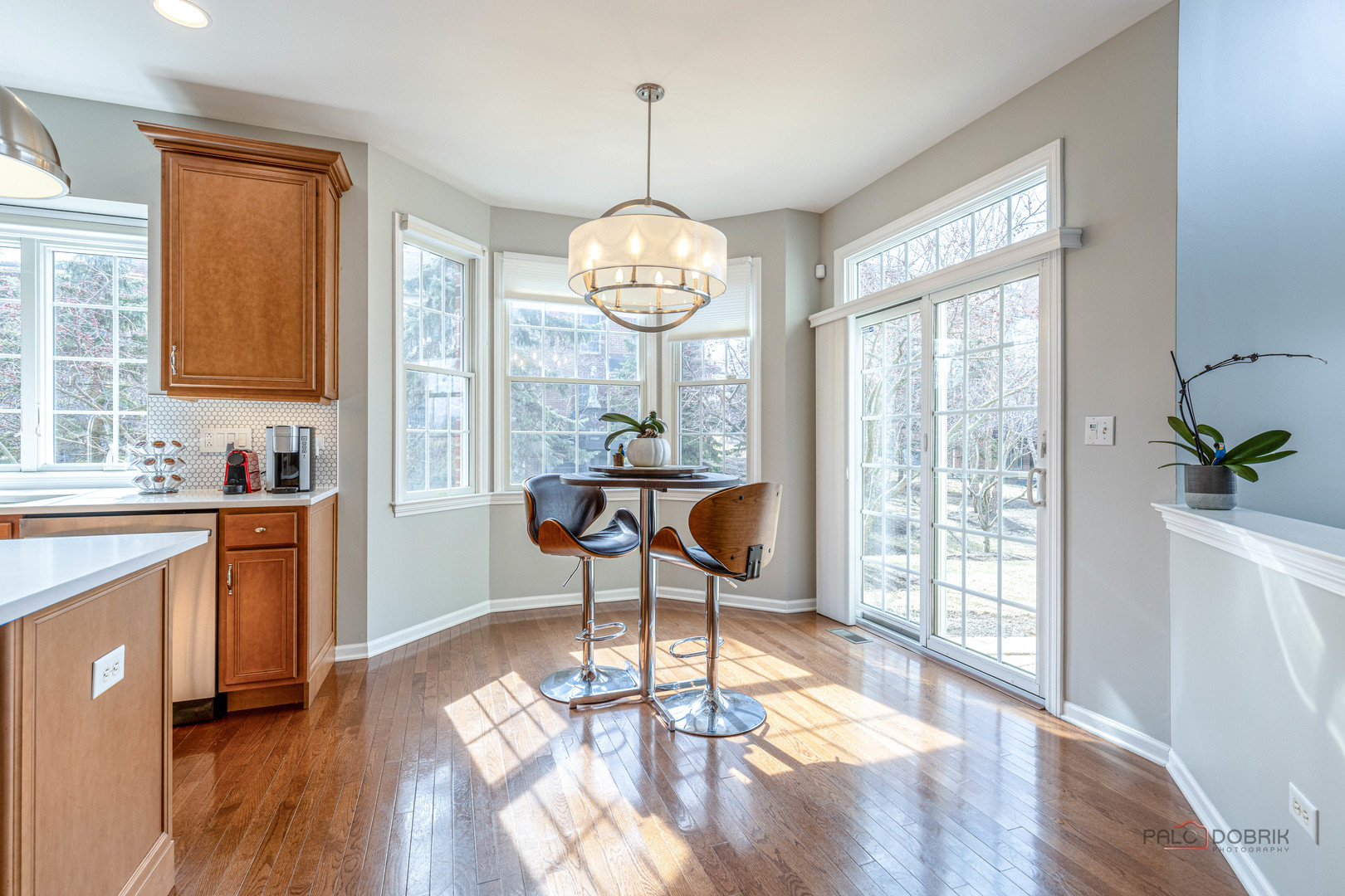 17 Tournament Drive, Hawthorn Woods, IL 60047