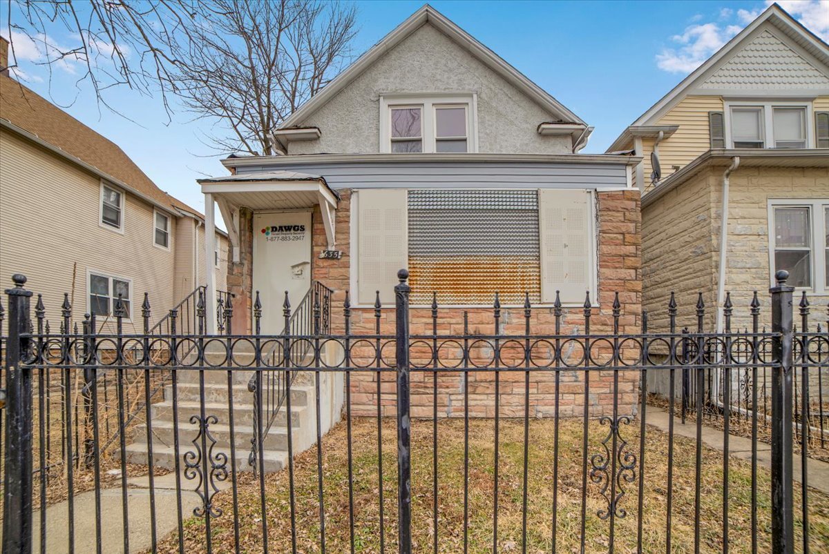635 N Lorel Avenue, Chicago, IL 60644