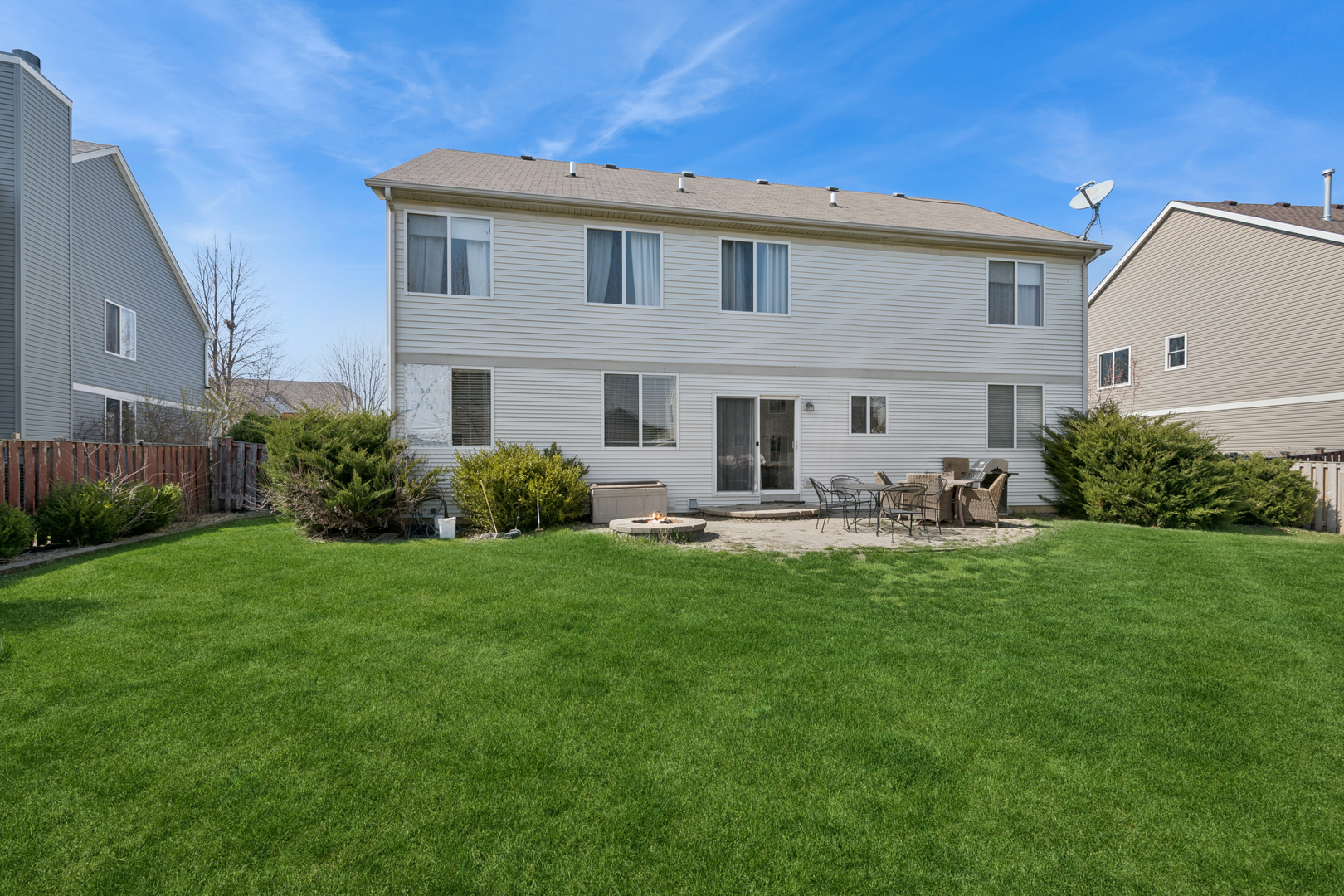 2108 Waterbury Drive, Joliet, IL 60431