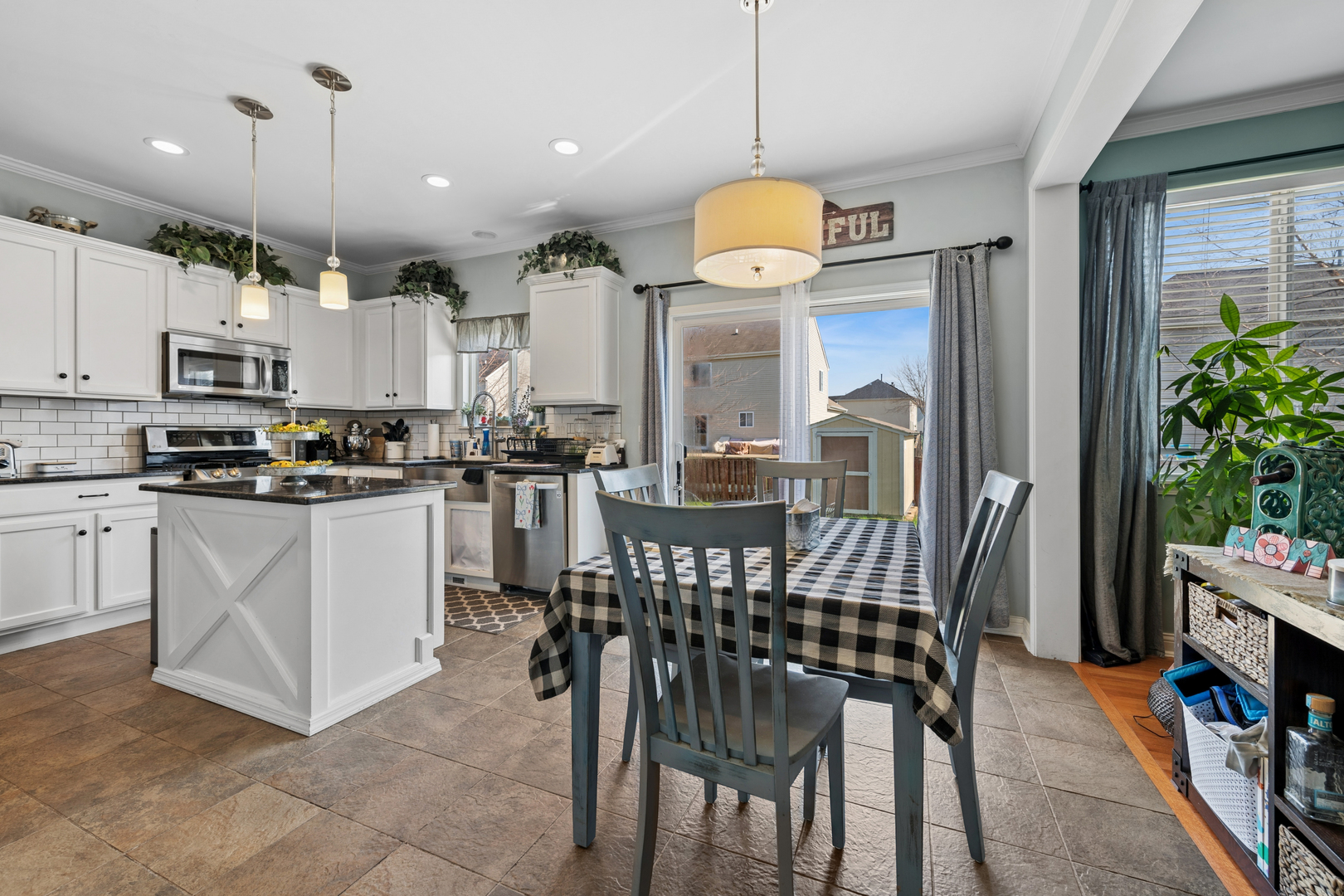 2108 Waterbury Drive, Joliet, IL 60431