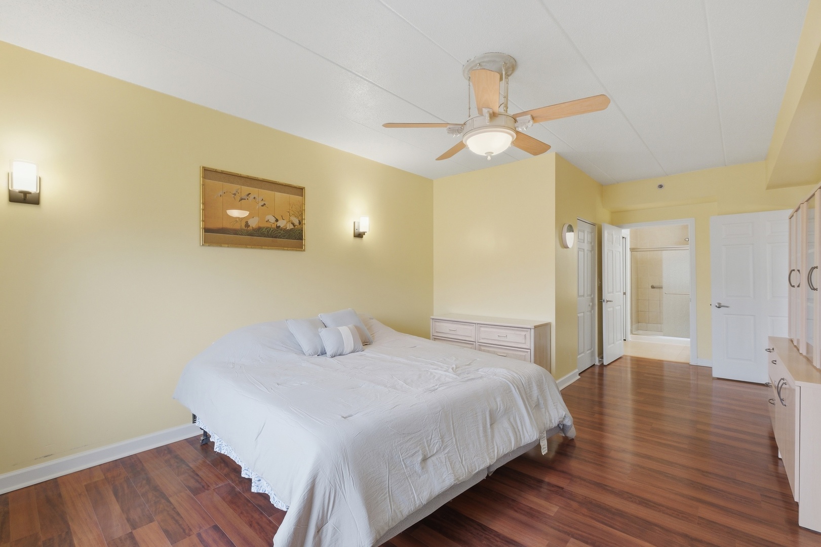 875 E 22nd Street #410, Lombard, IL 60148