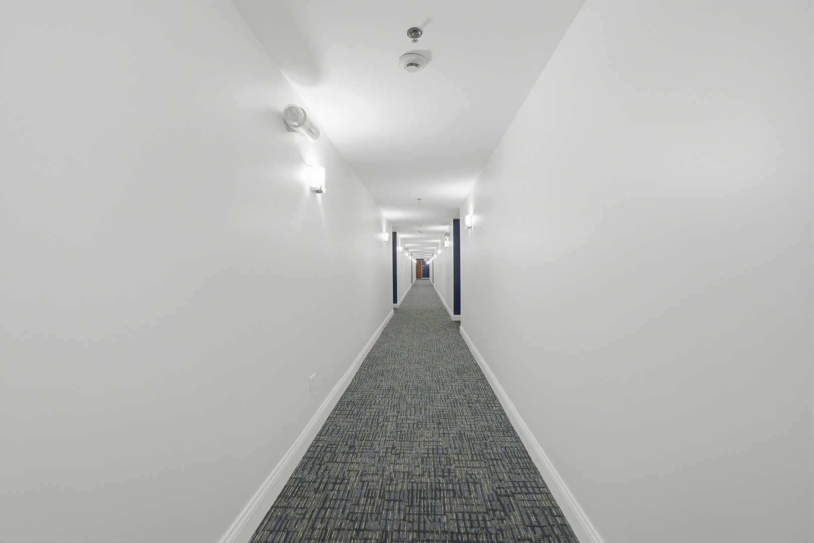 875 E 22nd Street #410, Lombard, IL 60148