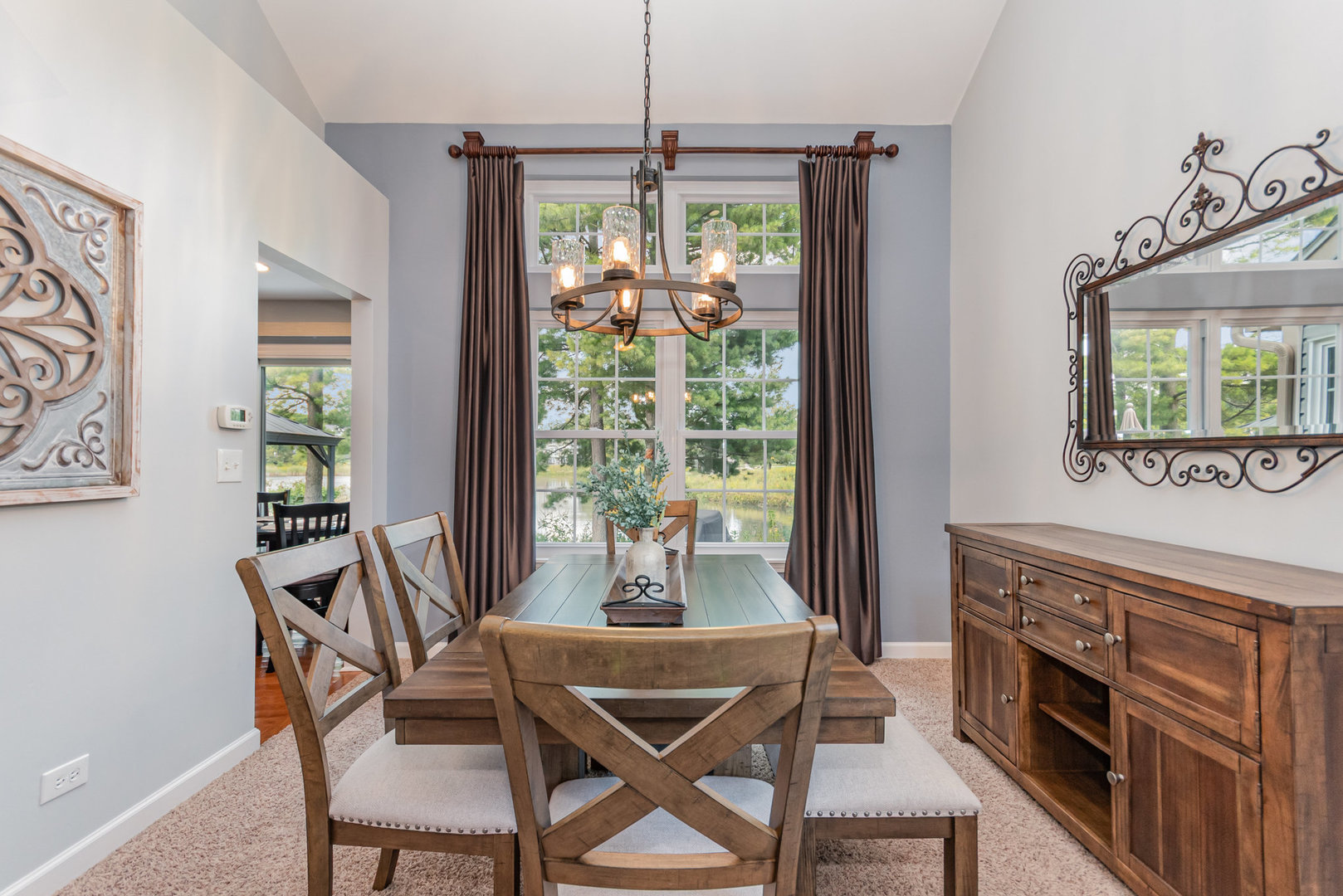 1024 N Camden Lane, South Elgin, IL 60177