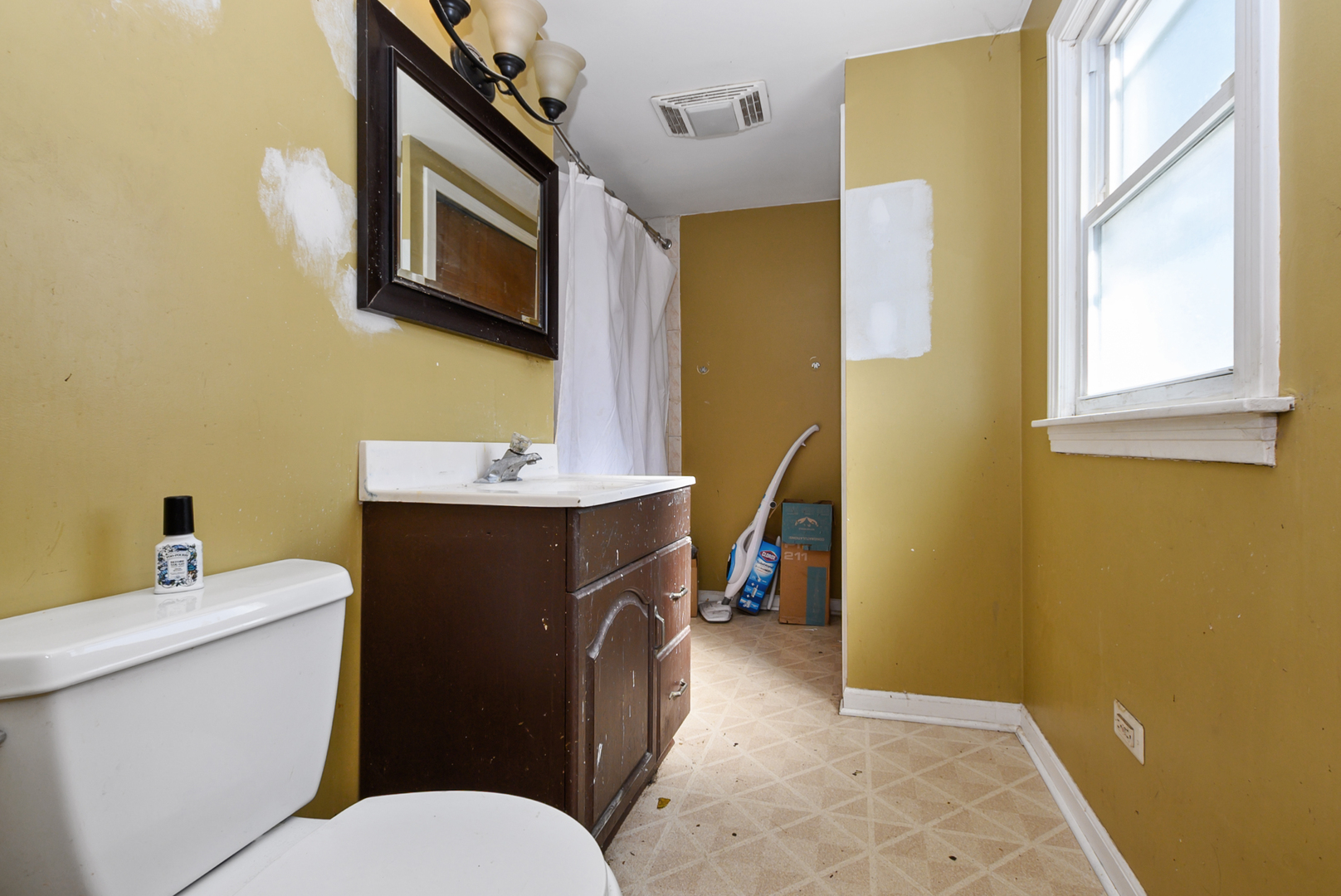 3359 Ann Street, Lansing, IL 60438