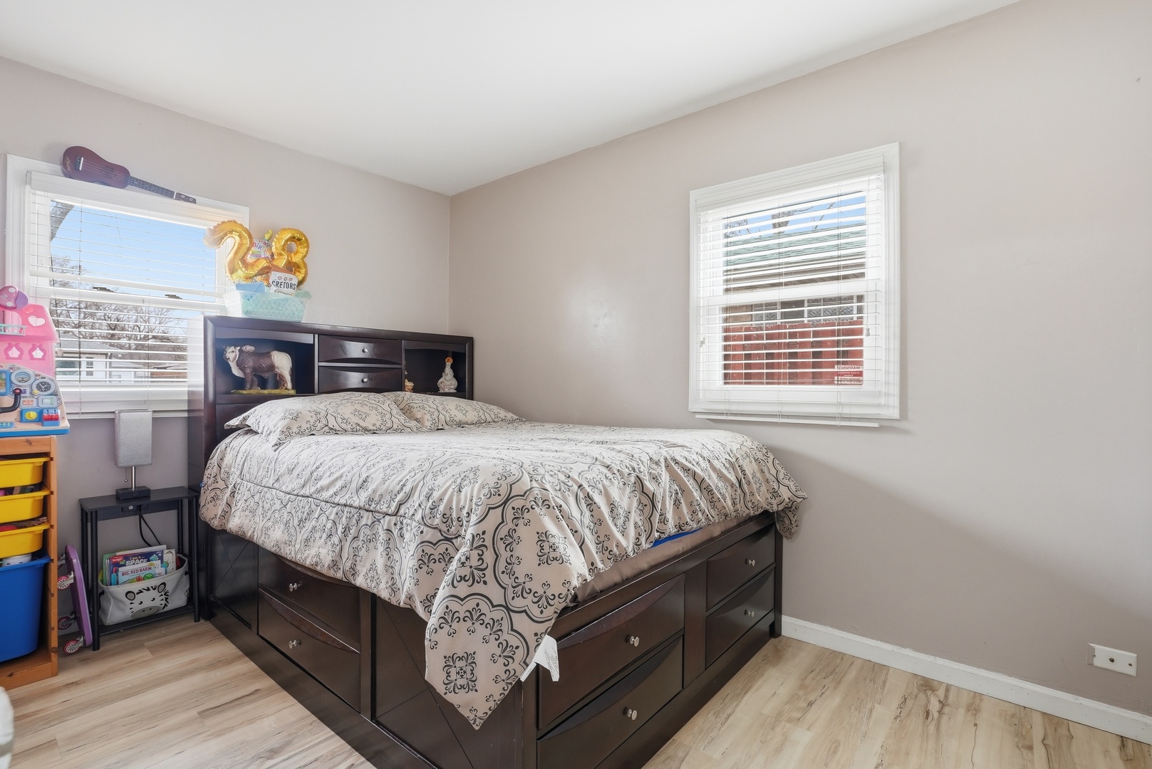 916 Barthelme Avenue, Joliet, IL 60435