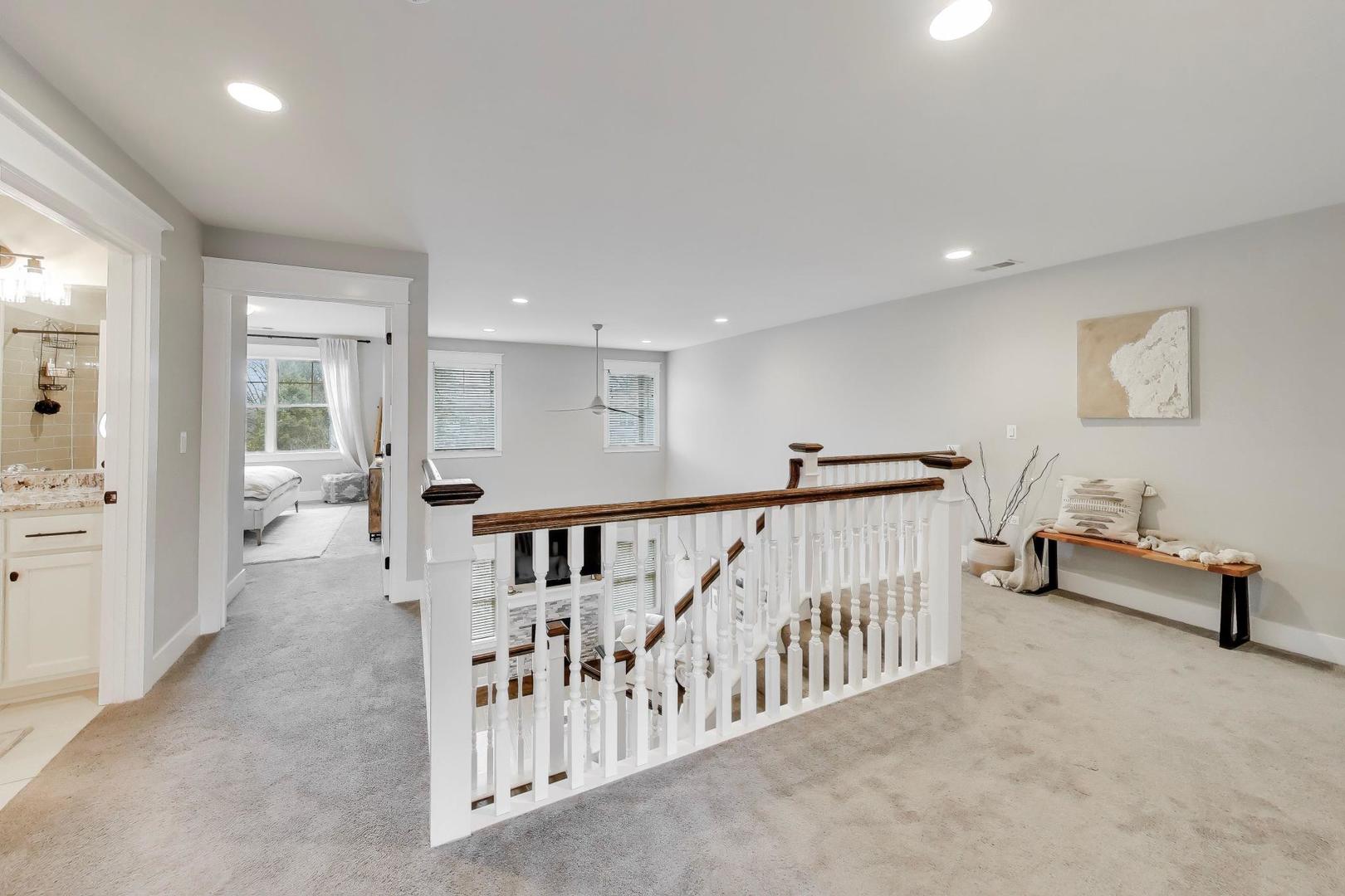 613 Bourbon Court, Naperville, IL 60565