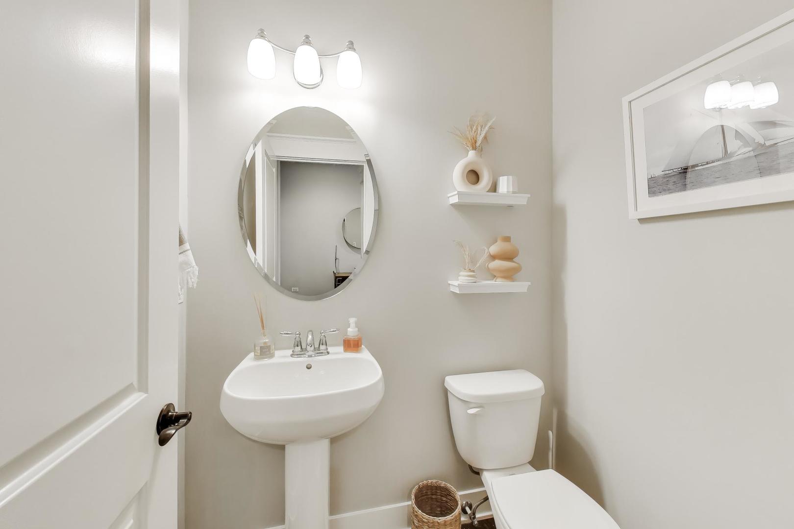 613 Bourbon Court, Naperville, IL 60565