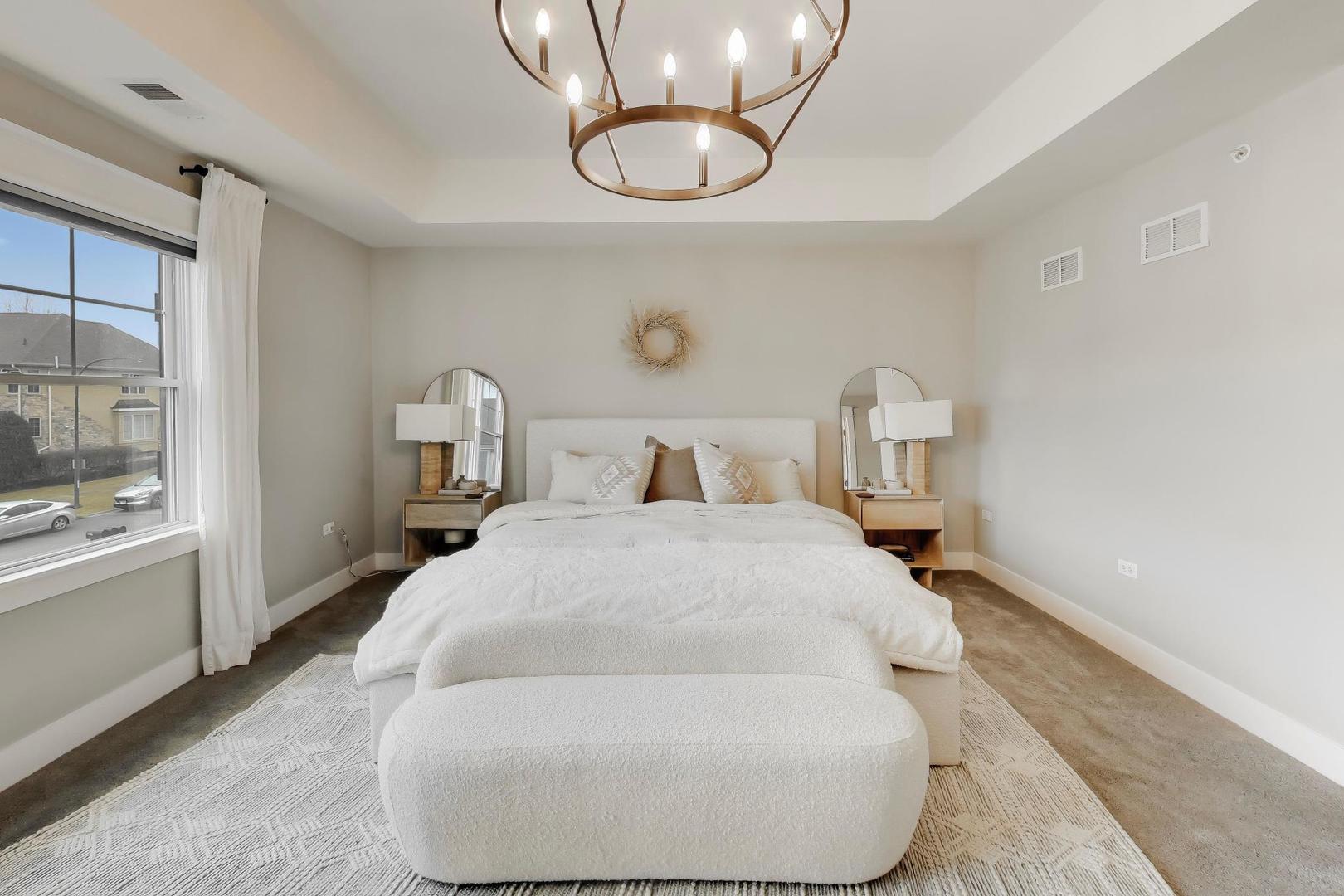 613 Bourbon Court, Naperville, IL 60565